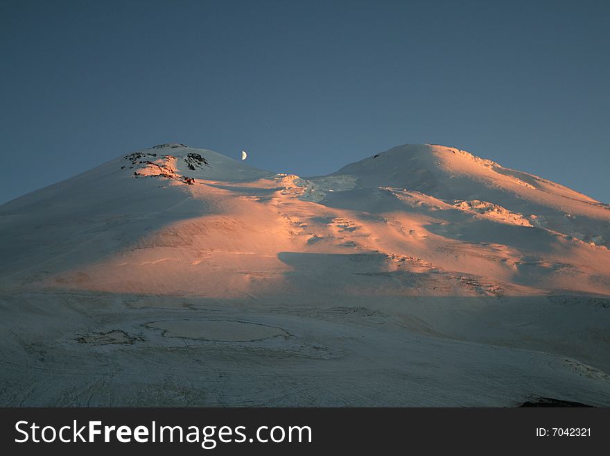 Dusk on elbrus mountain 5462