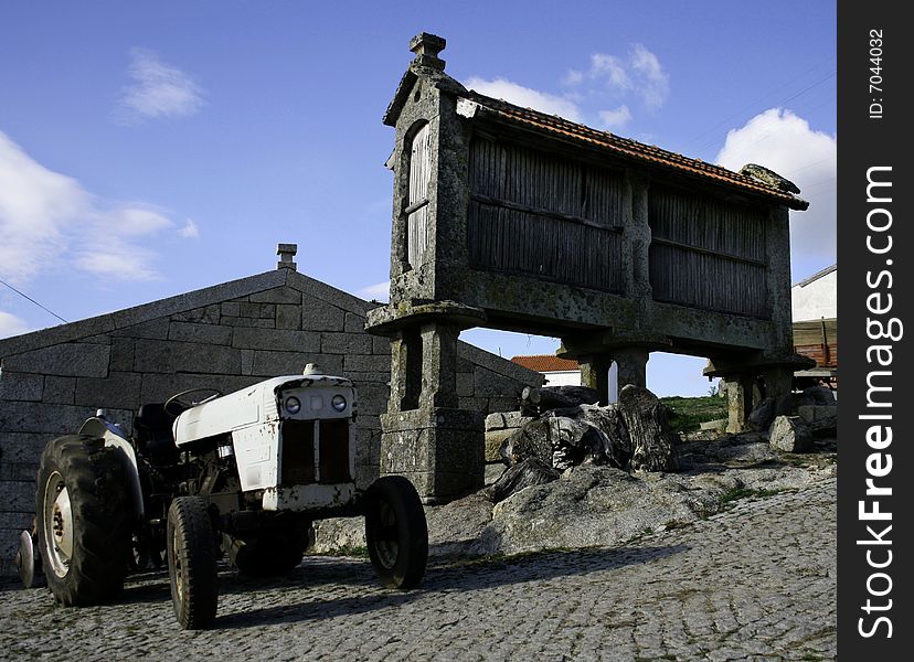 Typicall image of Galician country, Tractor and Orreo.