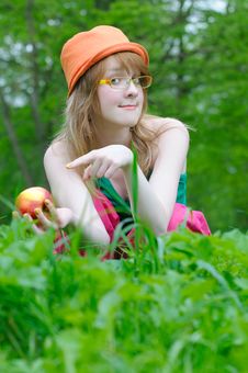 Nice Girl In Bonnet Royalty Free Stock Images Nice Girl In Bonnet Royalty Free Stock Images