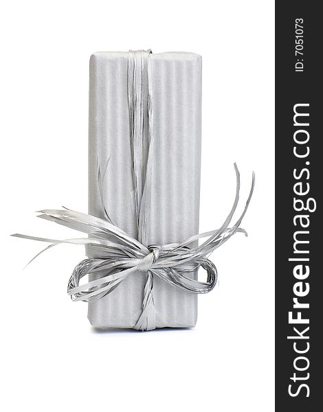 A photo of one gift box over white