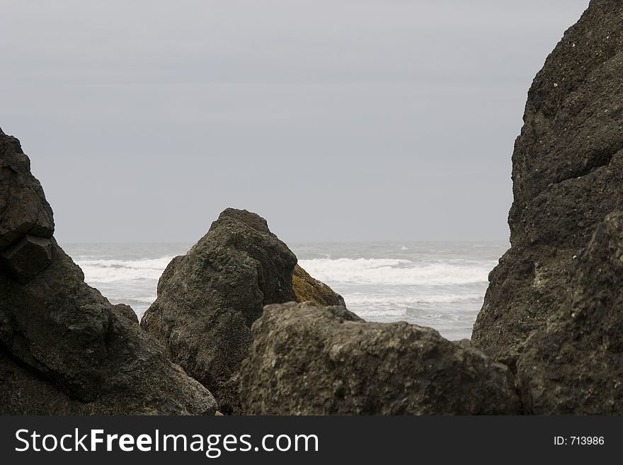 Looking out over the Pacific Ocean from the Washington coast. Looking out over the Pacific Ocean from the Washington coast.