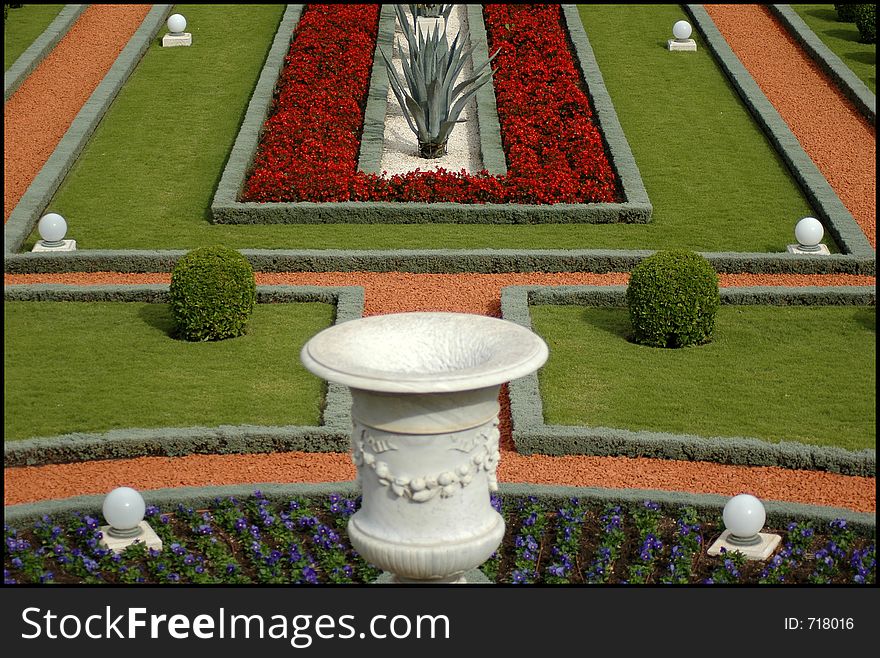 The Bahai's temple gardens located in Haifa , Israel. The Bahai's temple gardens located in Haifa , Israel