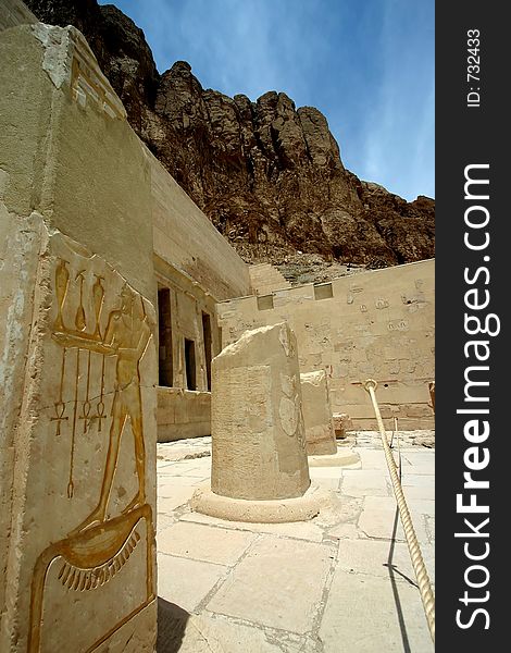 Egypt: hatsepsut temple