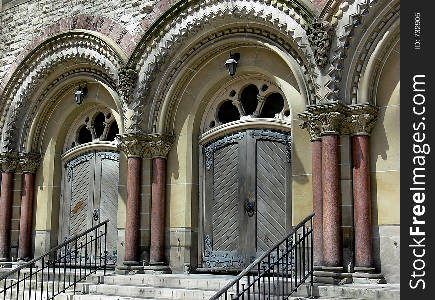 Steps up to the church doors. Steps up to the church doors.