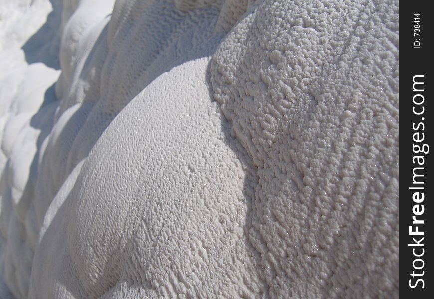 Limestone mountains in Pamukkale (Turkey). Mineral water. Limestone mountains in Pamukkale (Turkey). Mineral water.