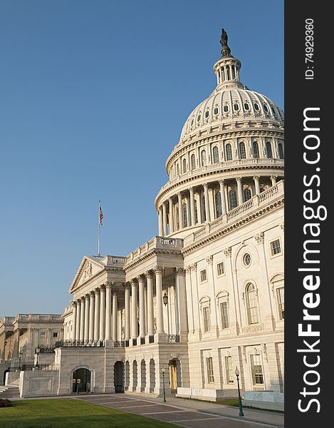 The eastern facade of the US Capitol Building, shortly after dawn.