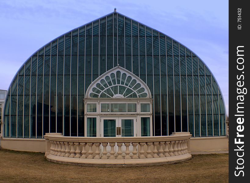 Japanese glass conservatory in Minnesota