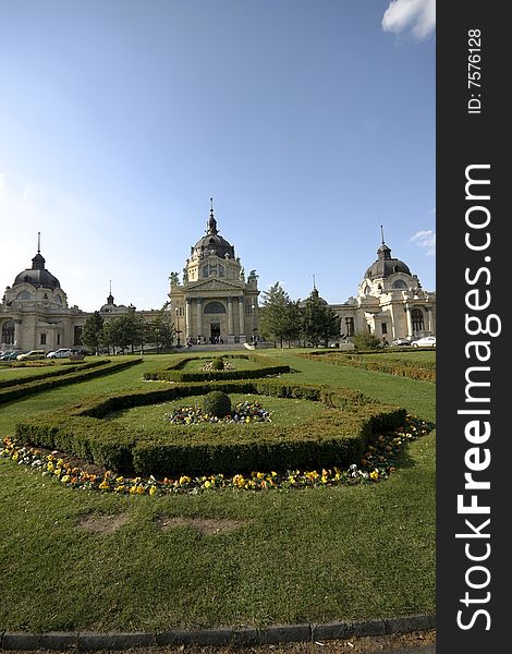 The Szechenyi Thermal Bath (Szechenyi Furdo) is one of the largest spa complexes in Europe. It's also the first thermal bath of Pest. The Szechenyi Thermal Bath (Szechenyi Furdo) is one of the largest spa complexes in Europe. It's also the first thermal bath of Pest.