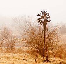 Windmill And Fog Stock Photography Windmill And Fog Stock Photography