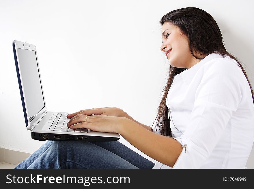 Business Beautiful Girl on laptop