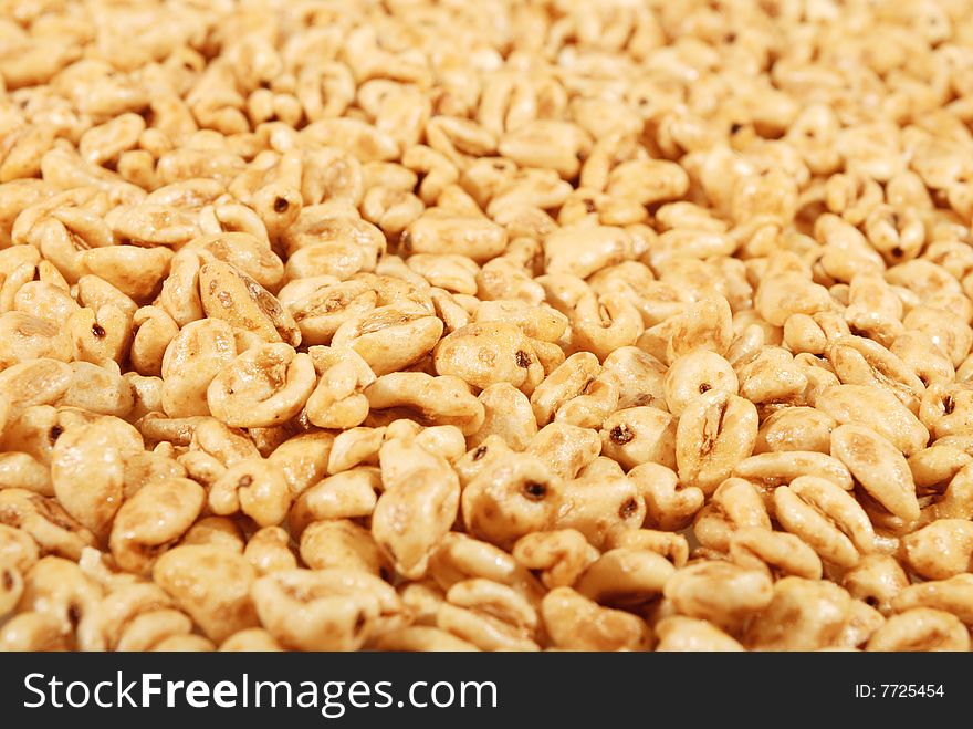 Popped wheat grains
