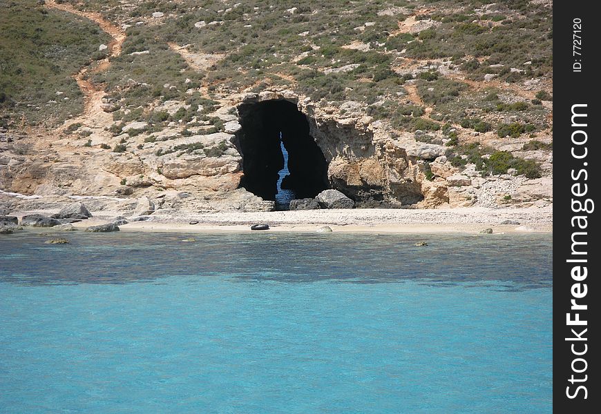 Blue lagoon on Camino island, Malta, cave. Blue lagoon on Camino island, Malta, cave.