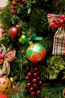 Red Green And Gold Ornament Royalty Free Stock Photos