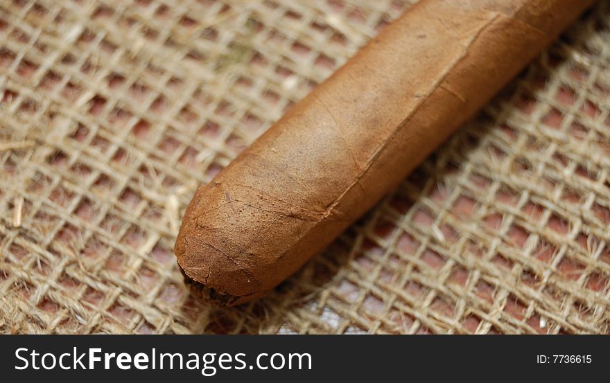 Cuban cigar on hessian canvas