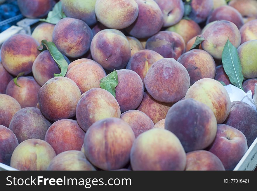 Fresh peaches on display