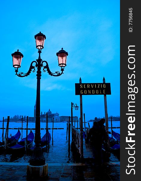 Venice Gondola Point