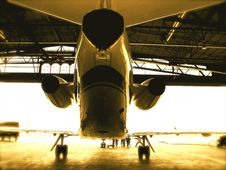 Jet Airplane In Hanger Royalty Free Stock Images Jet Airplane In Hanger Royalty Free Stock Images