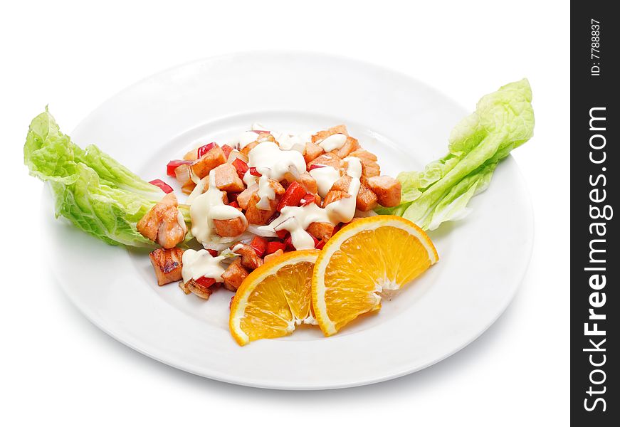Chopped Meat Plate (Beef or Chicken) with Sauce Served with Orange and Salad Leaves