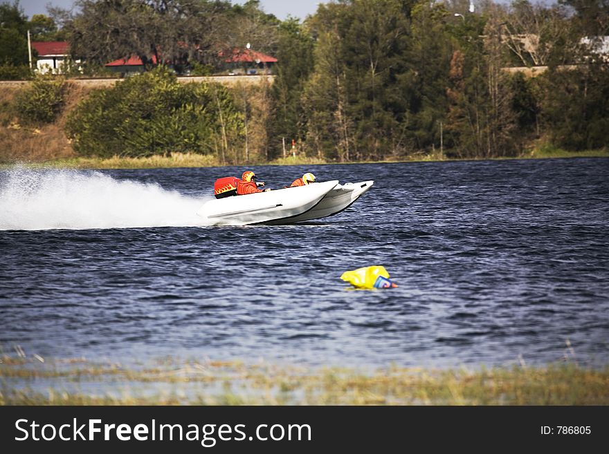 Race boat