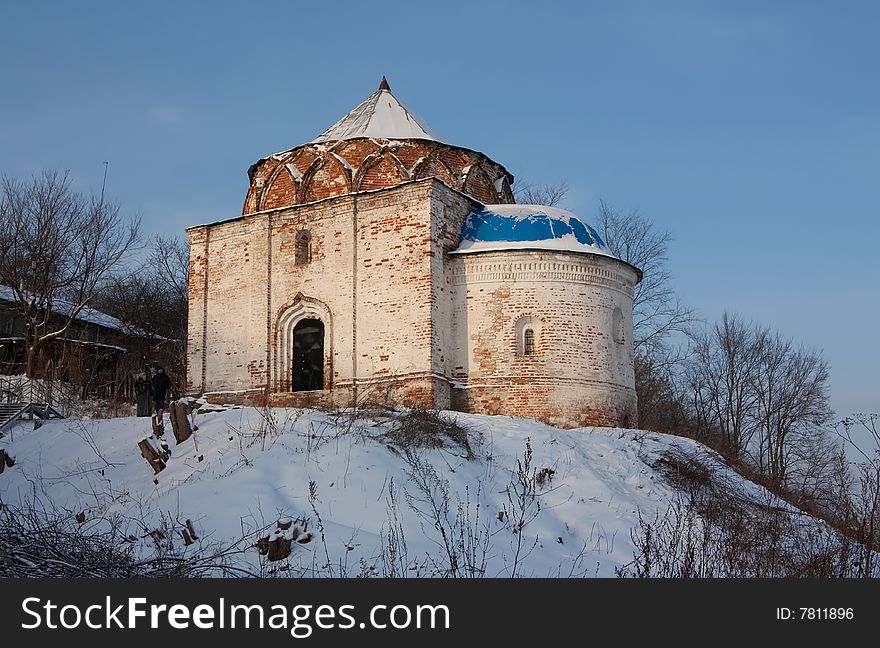 Church Kos'my and Domiana in winter at Murom. Russia