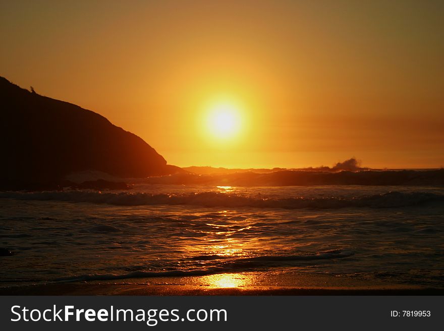 An Oregon sunset, off the coast in Lincoln City