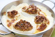 Onion In White Creamy Sauce Royalty Free Stock Image Onion In White Creamy Sauce Royalty Free Stock Image