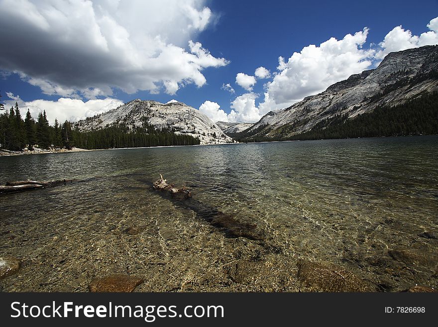 Yosemite Lake
