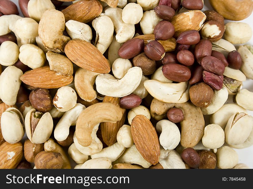 Nuts of several grades: Pistachios, peanut and other