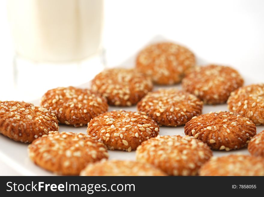 Close-up of cookies in a white plate.