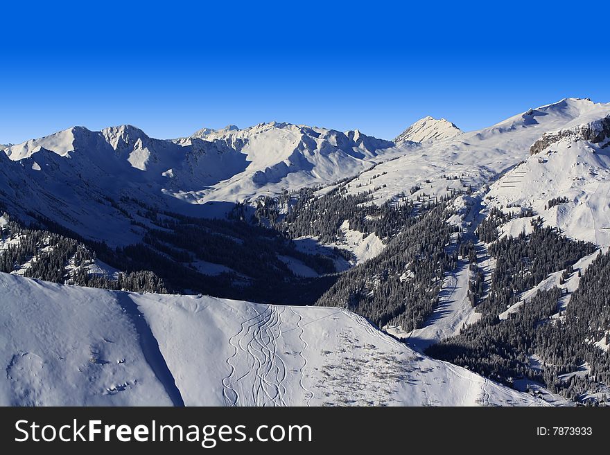 A large mountain in Bayern. A large mountain in Bayern