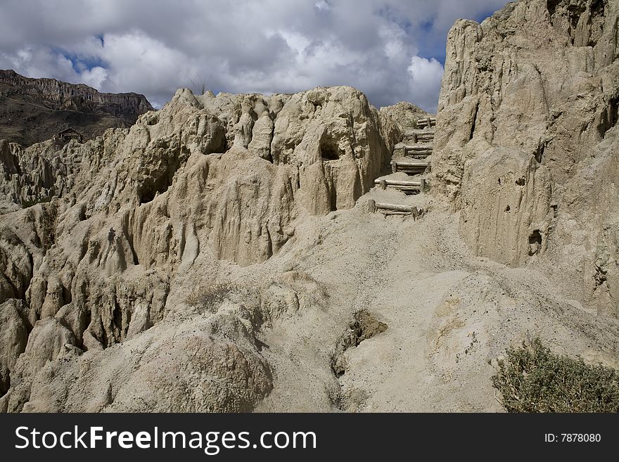 The Valle de la Luna (Valley of the Moon) is a bizarre, almost lunar landscape formed by the erosion of salt mountains.