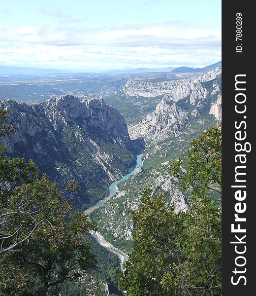 The river running through the Gorges Du Verdon in France