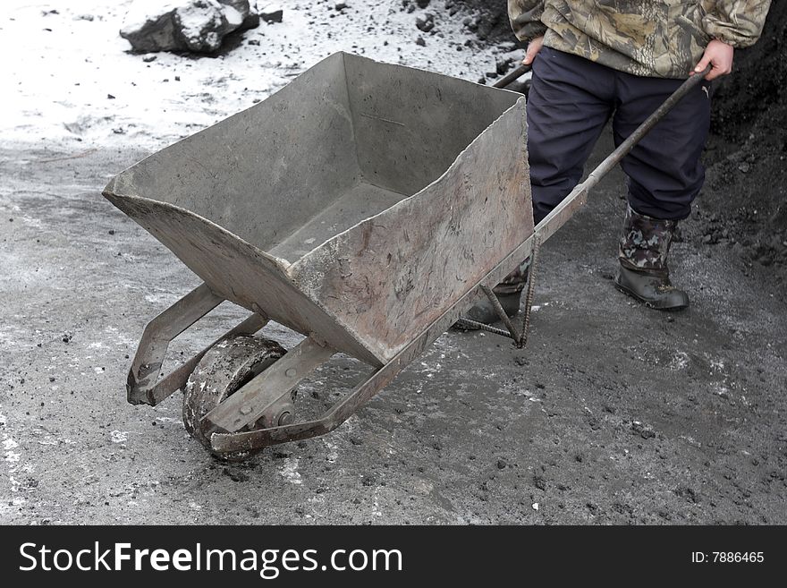 The wheelbarrow for transportation a bituminous coal