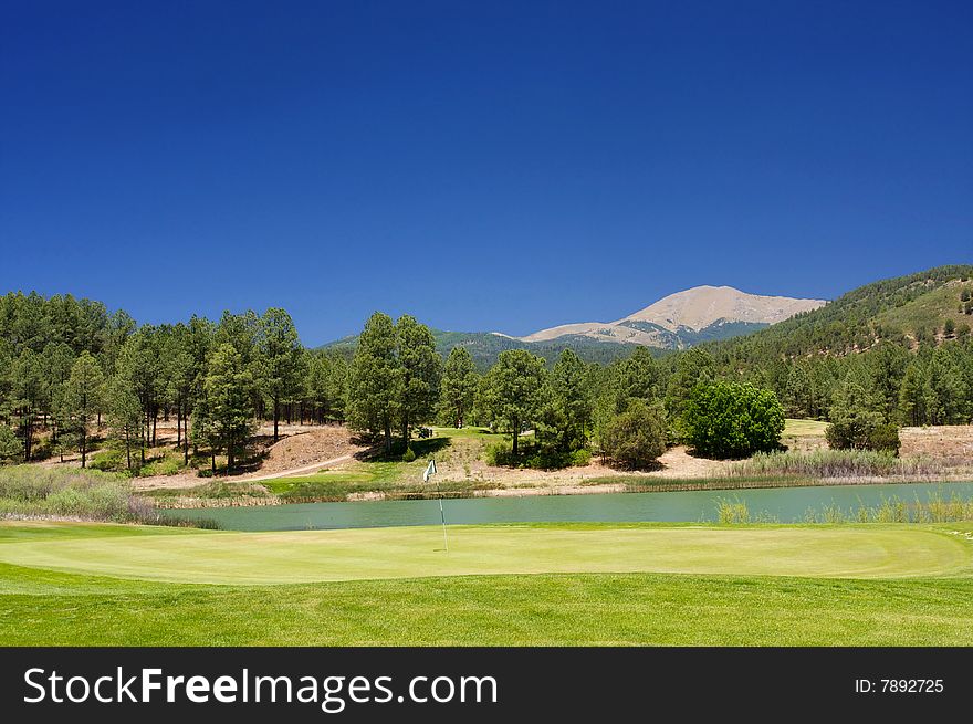 An image of a gorgeous view from an Arizona golf course