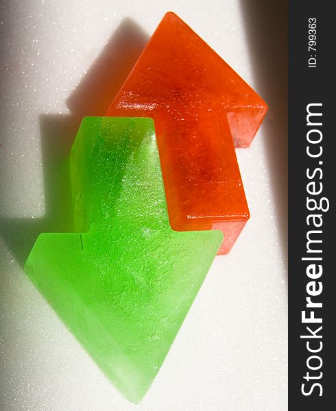 Arrow shaped ice cubes