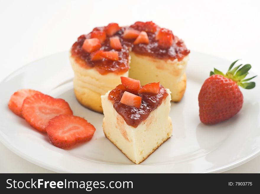 Cheesecake With Fresh Strawberries