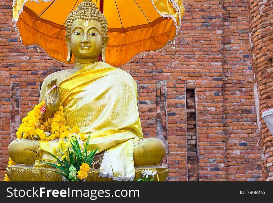 Monument of buddha, ruins of ancient temple Ayutthaya