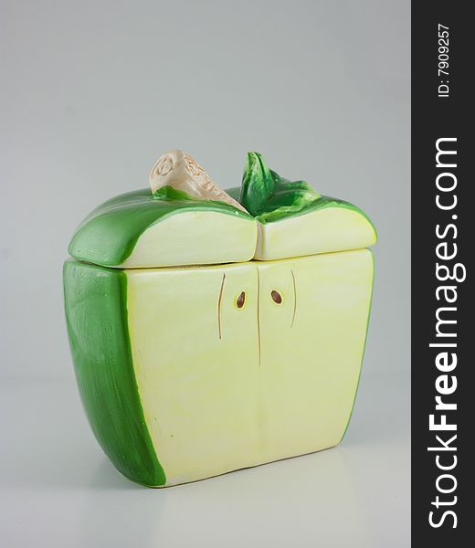 Green apple styled ceramic sugar bowl. Green apple styled ceramic sugar bowl