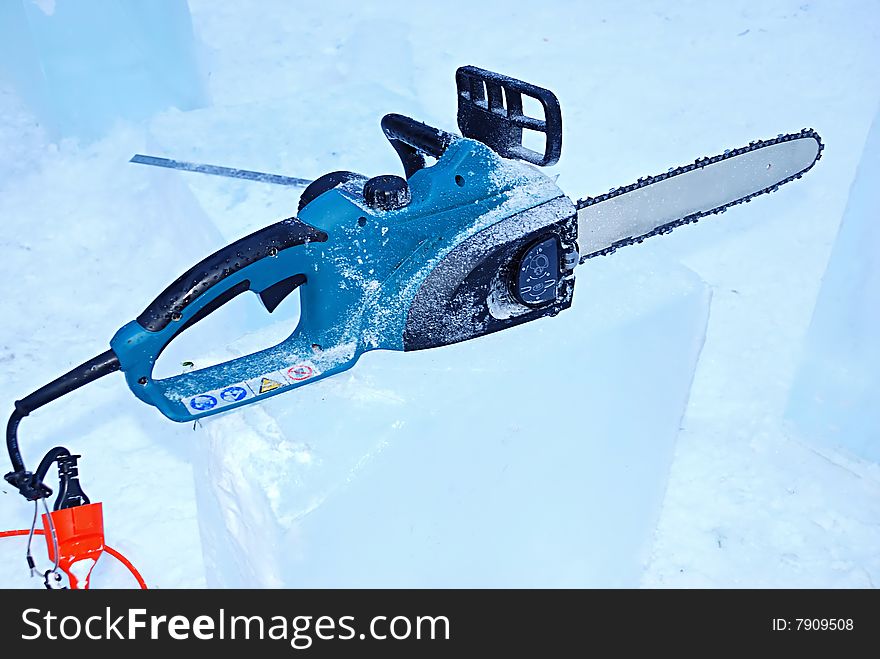 The tool which helps to make the ice sculptures. The tool which helps to make the ice sculptures