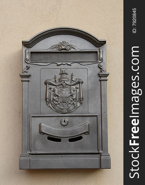 Mail Box