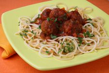 Turkey Meat Balls In Sauce With Spaghetti And Herb Royalty Free Stock Images Turkey Meat Balls In Sauce With Spaghetti And Herb Royalty Free Stock Images