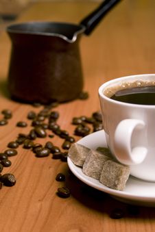 Cup Of Coffee, Sugar And Beans Royalty Free Stock Images Cup Of Coffee, Sugar And Beans Royalty Free Stock Images