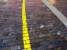 Yellow Line Royalty Free Stock Image Yellow Line Royalty Free Stock Image