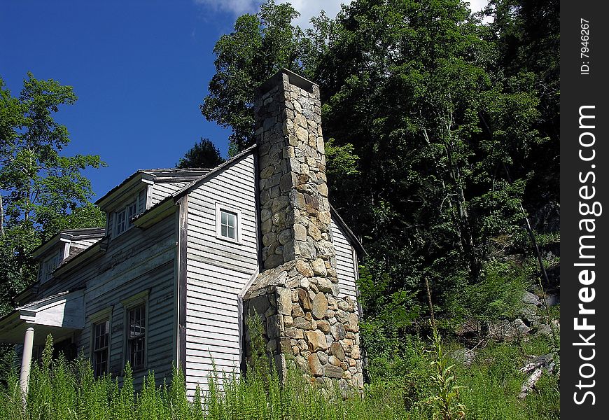 Old abandoned house at the East Cost