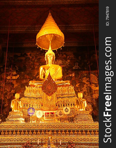 Main Buddha image of Wat Pho, Bangkok, Thailand. Main Buddha image of Wat Pho, Bangkok, Thailand.