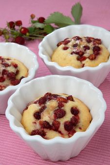 Strawberry Muffins In White Muffin Bowls Stock Photos Strawberry Muffins In White Muffin Bowls Stock Photos