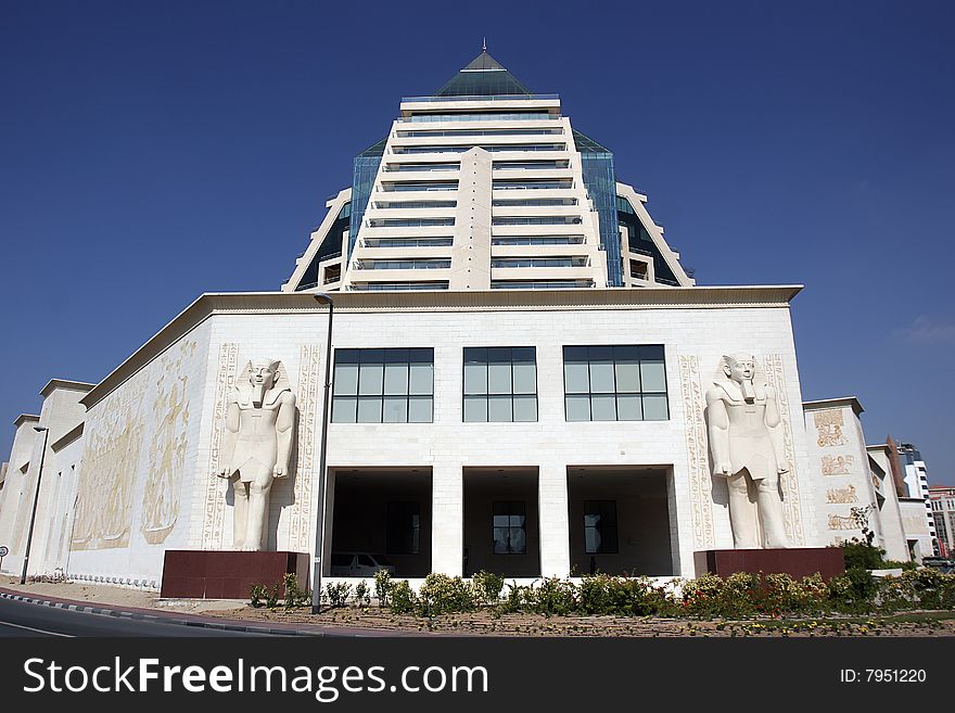 Building of dubai pyramid market, wafi moll