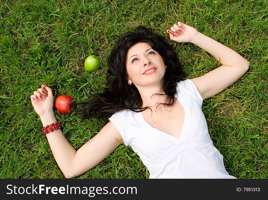 Sweet woman rest on the grass