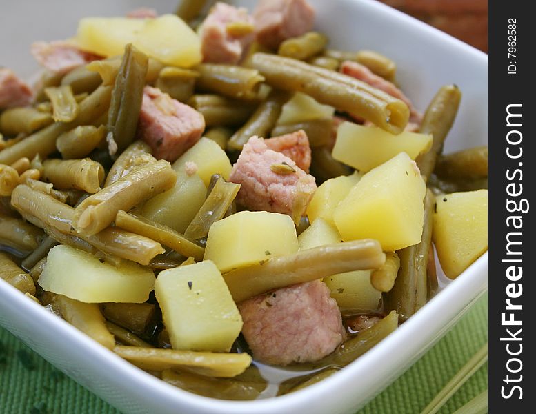 A fresh stew of green beans and potatoes