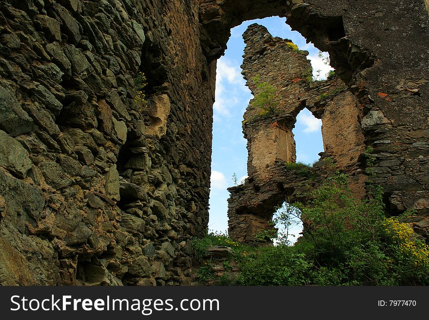 Colt Fortress Ruins